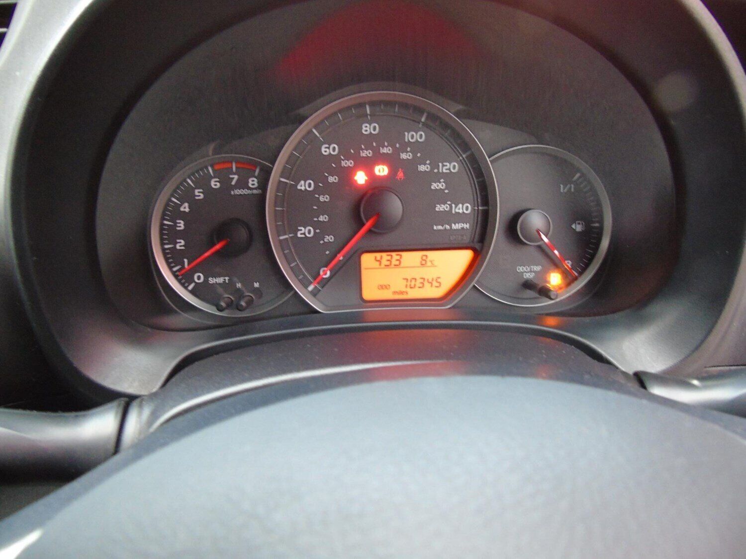 2013 Toyota Yaris 1.33 VVT-i SR 3dr HATCHBACK Petrol Manual