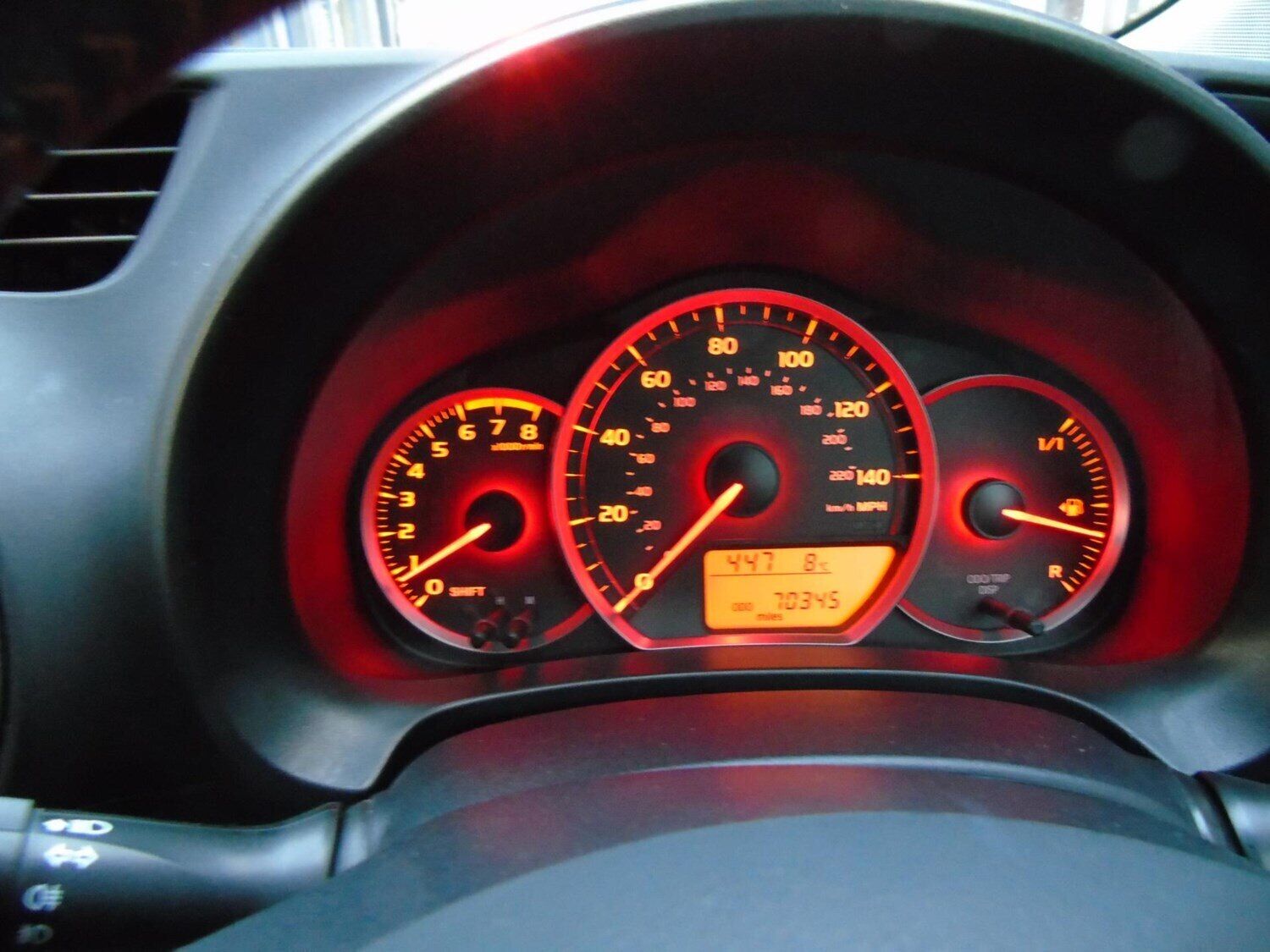 2013 Toyota Yaris 1.33 VVT-i SR 3dr HATCHBACK Petrol Manual