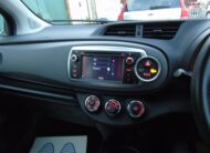 2013 Toyota Yaris 1.33 VVT-i SR 3dr HATCHBACK Petrol Manual