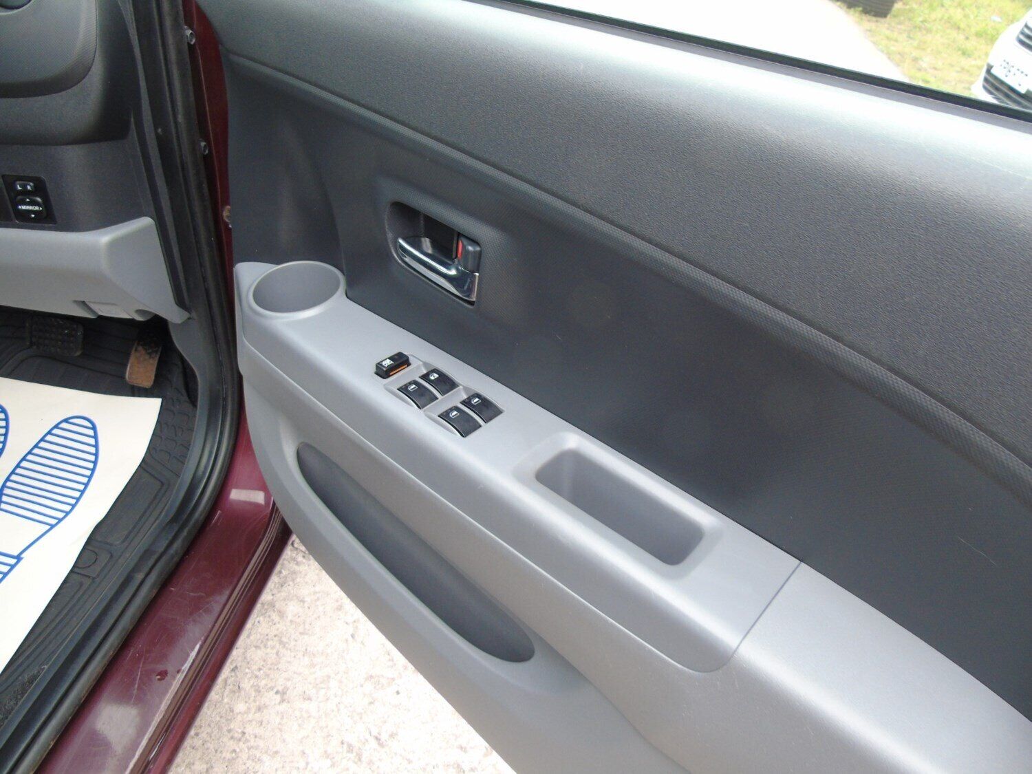 2009 Daihatsu Sirion 1.3 SE 5dr Auto HATCHBACK Petrol Automatic