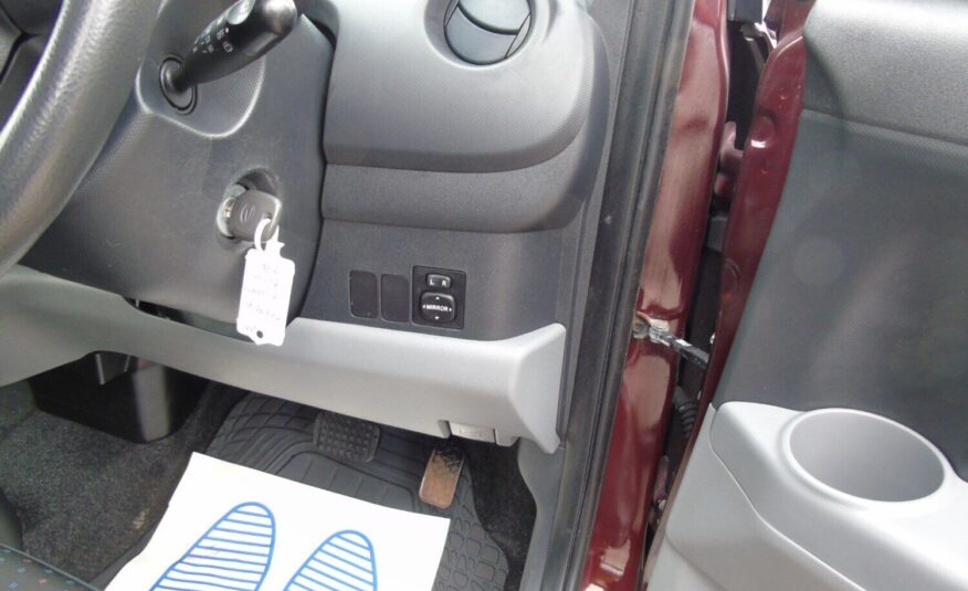 2009 Daihatsu Sirion 1.3 SE 5dr Auto HATCHBACK Petrol Automatic