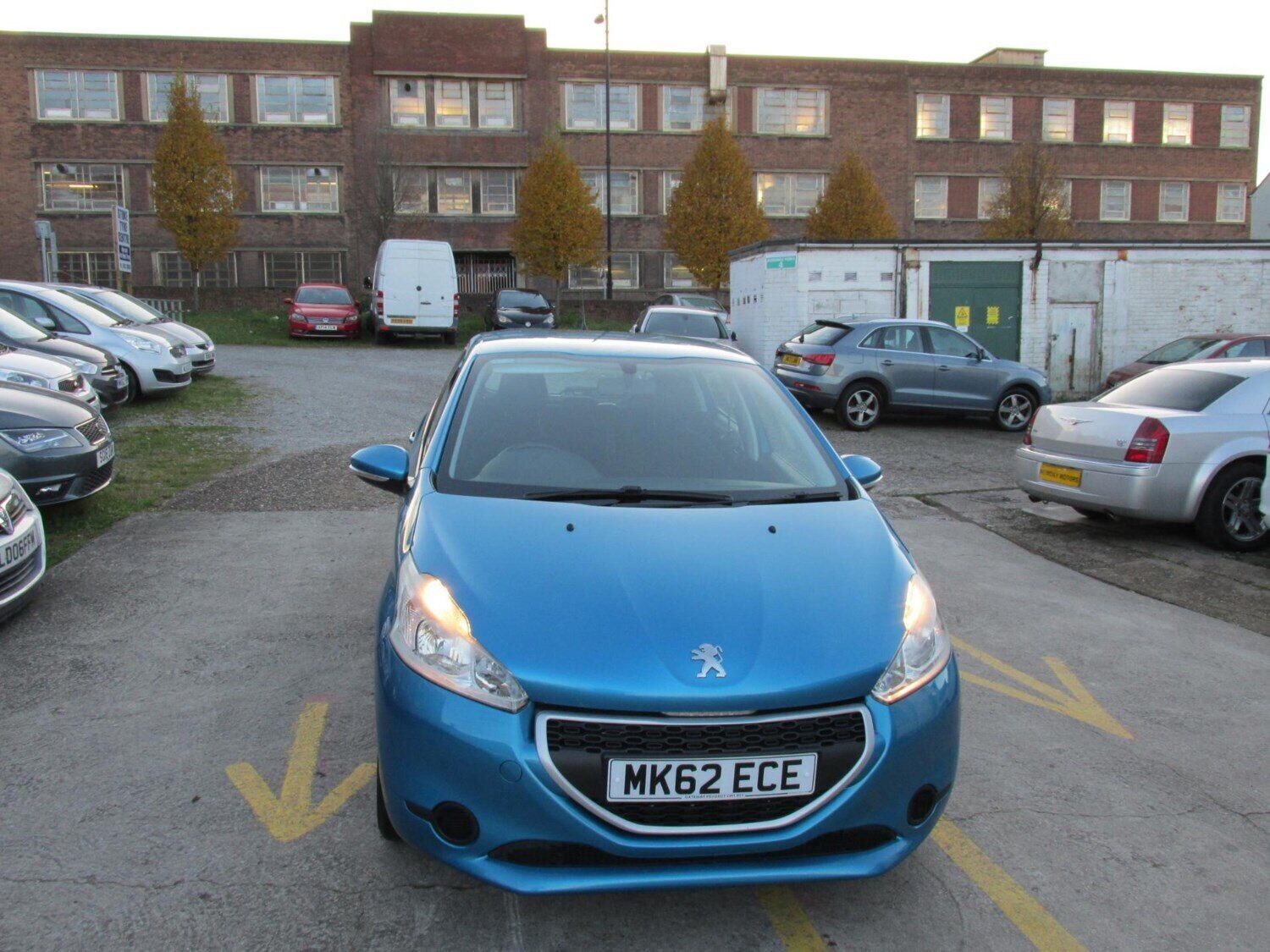 1.2 VTi Access+ 5dr petrol manual