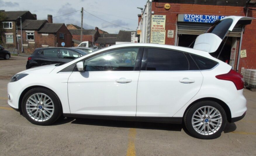 2013 Ford Focus 1.0 EcoBoost Zetec 5dr HATCHBACK Petrol Manual