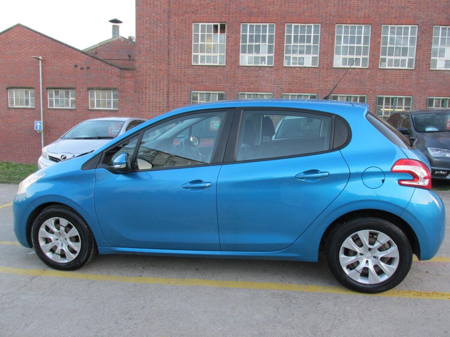 1.2 VTi Access+ 5dr petrol manual