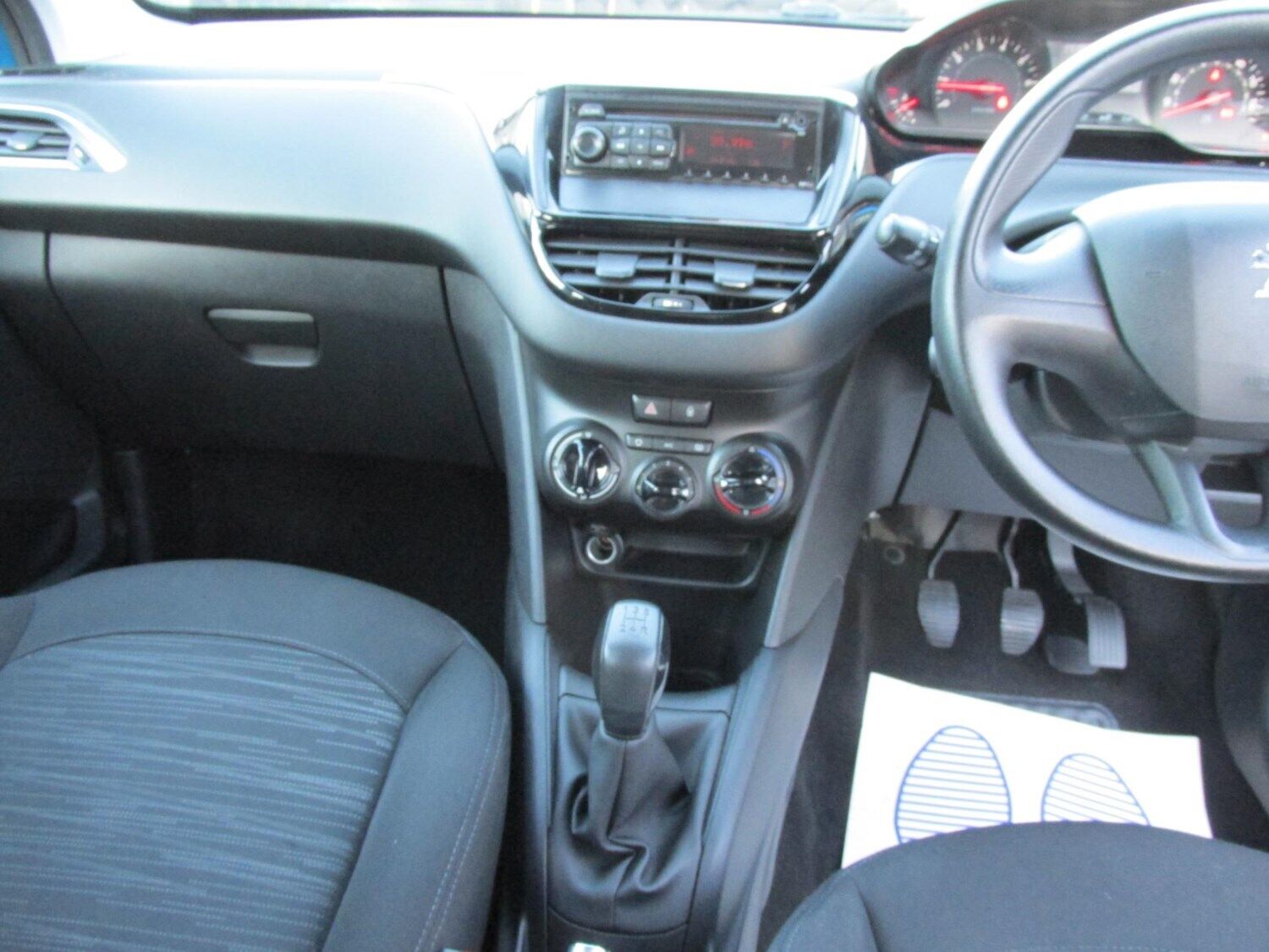 1.2 VTi Access+ 5dr petrol manual