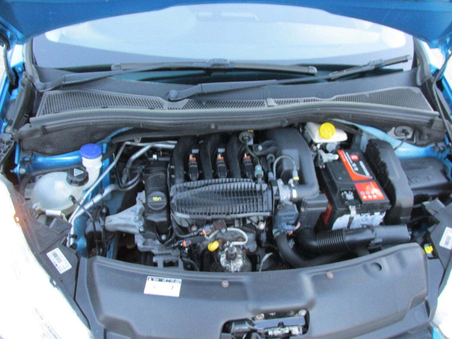 1.2 VTi Access+ 5dr petrol manual